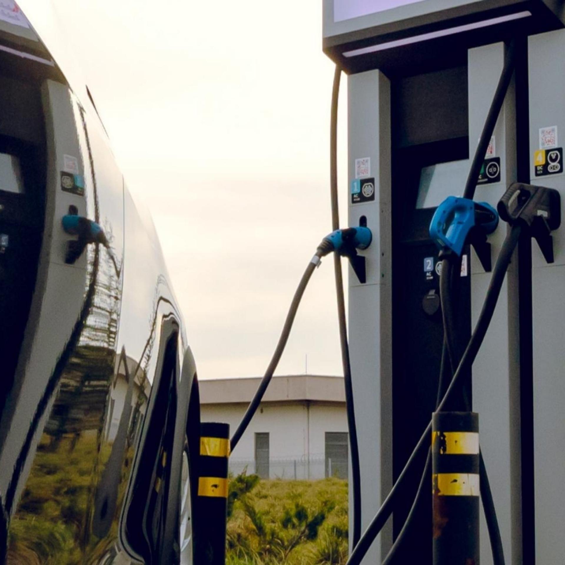 Bluedot Blog To Charge or Not to Charge Daily Best Practices for EV